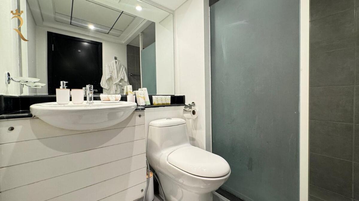 Luxury In Al Reef With King Bed Apartment Abu Dhabi