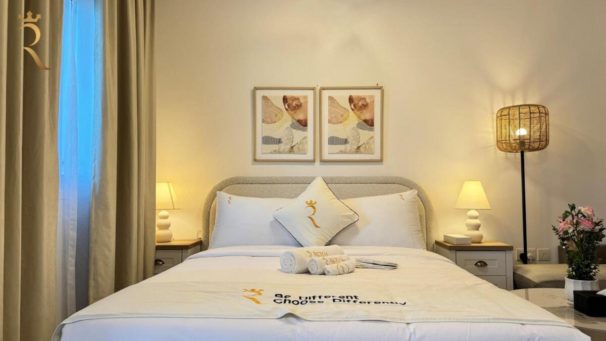 Apartment Luxury In Al Reef With King Bed *