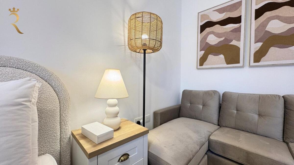 Apartment Luxury In Al Reef With King Bed Abu Dhabi