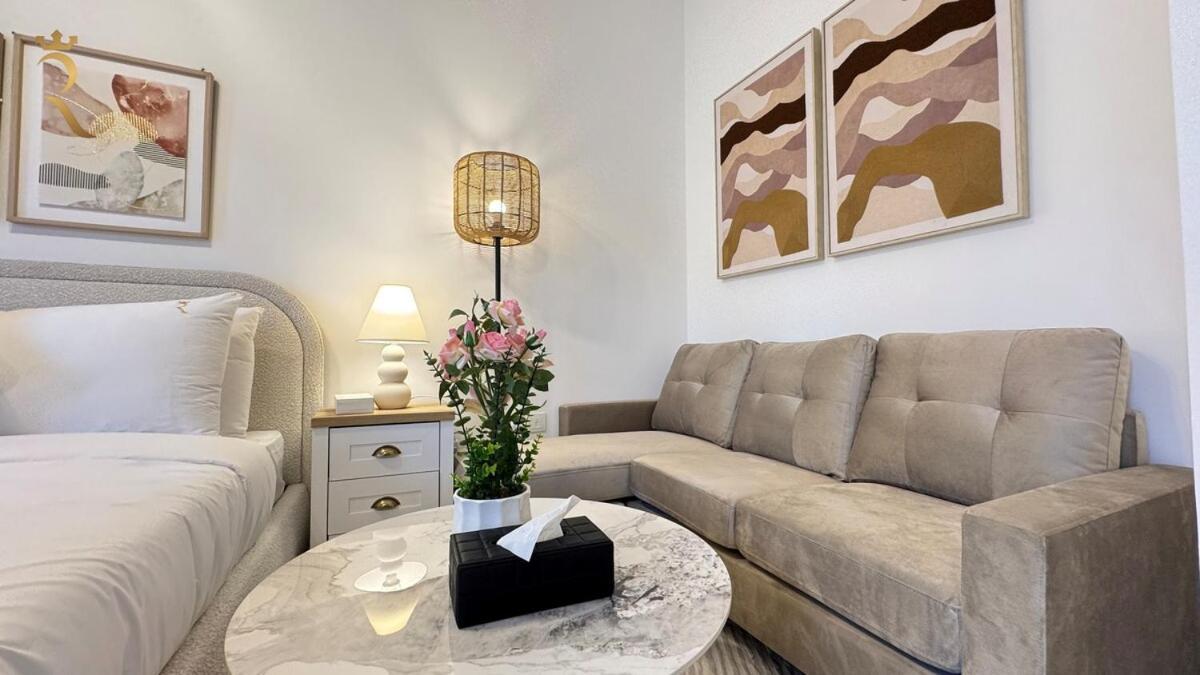 Luxury In Al Reef With King Bed * Abu Dhabi
